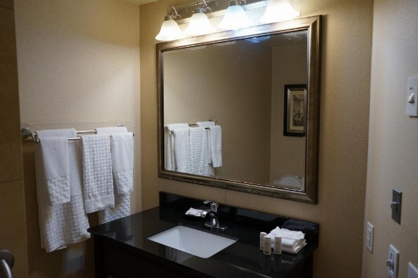 Wingate by Wyndham Bellingham Heritage Inn image 23