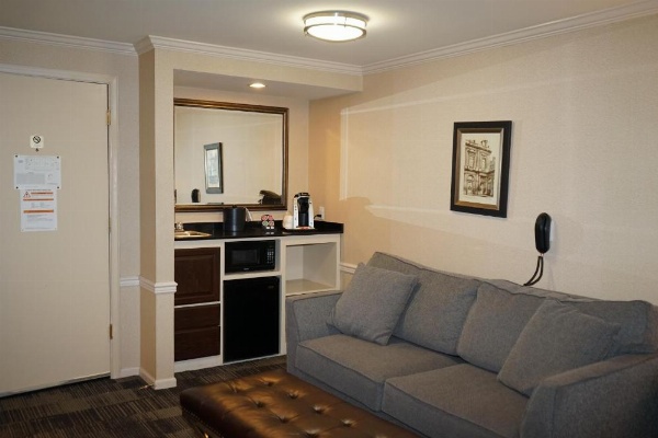 Wingate by Wyndham Bellingham Heritage Inn image 35